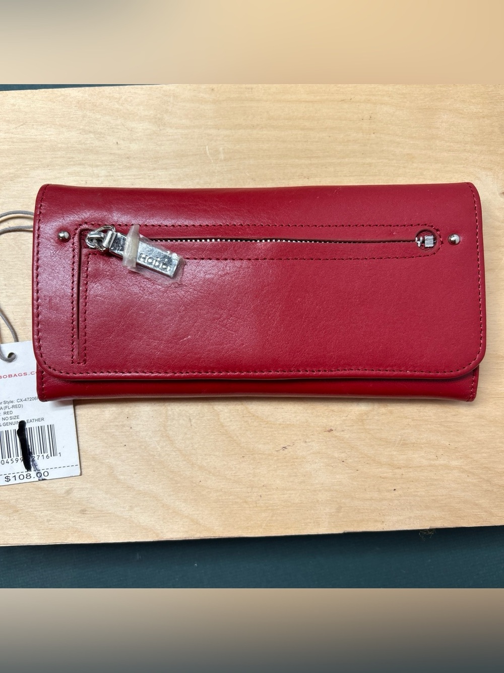 NEW Hobo Amica Leather Wallet - Billfold Color Red  New front zip pocket